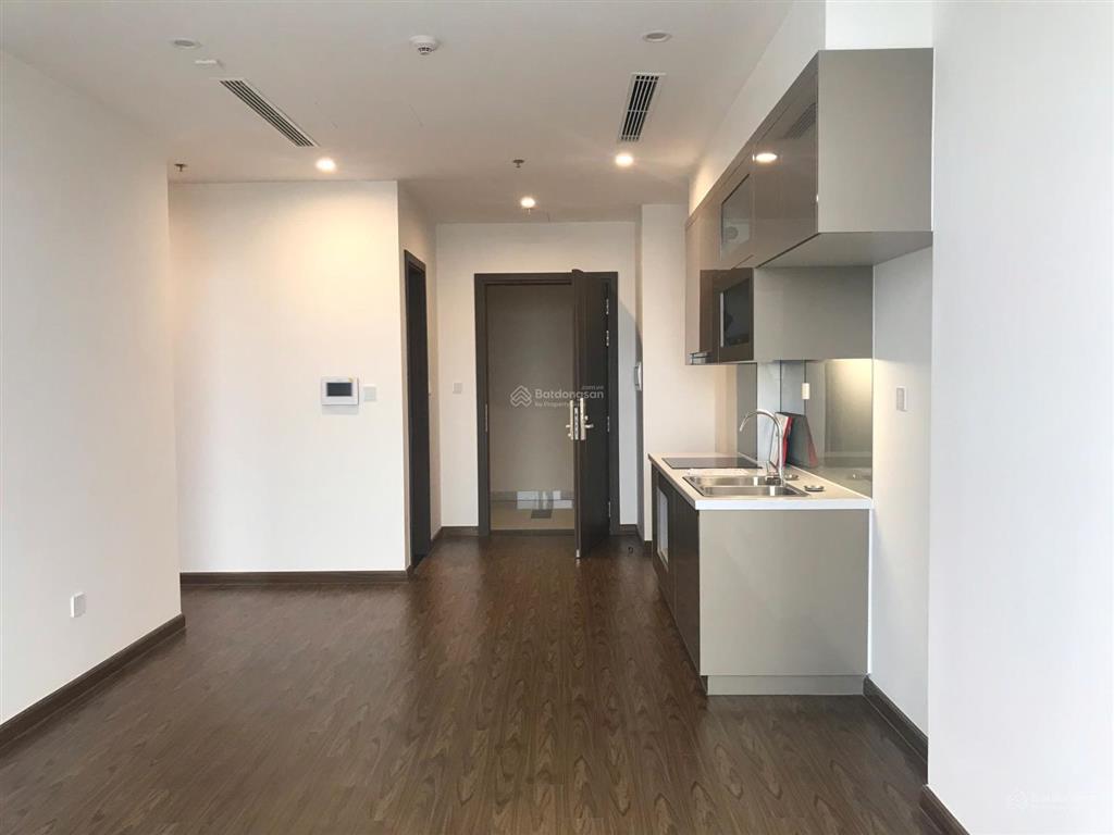 Giá giảm sâu căn hộ 68m2 2n2wc tầng cao tòa w3 sổ đỏ lâu dài giá chỉ 5,8 tỉ 0961 899 ***