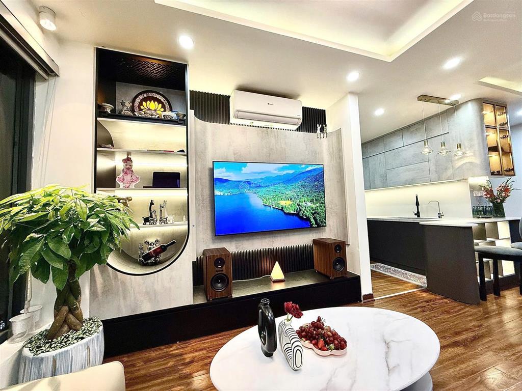 (giảm sâu 700tr) căn 83m2 3n2wc full nội thất như ảnh tầng đẹp sẵn sổ giá bán nhanh 6,9 tỷ
