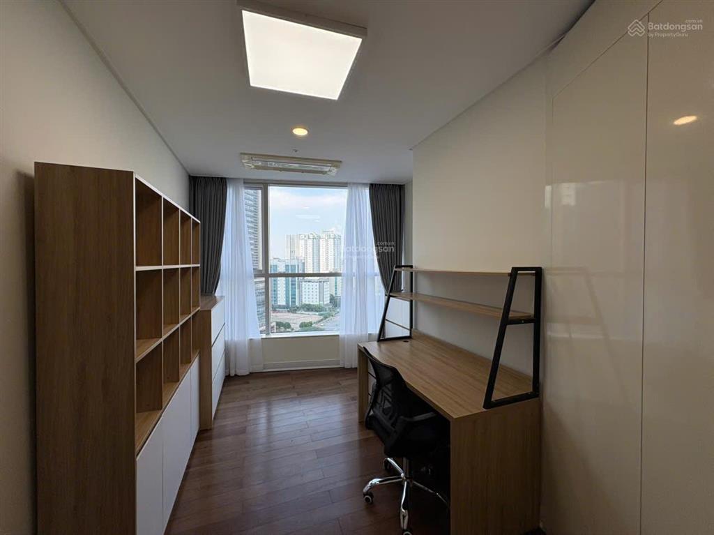 Căn hoa hậu giá tốt 206m2 5n4wc view hồ cực đẹp sẵn sổ đỏ nội thất full ở keangnam giá nhỉnh 19 tỉ