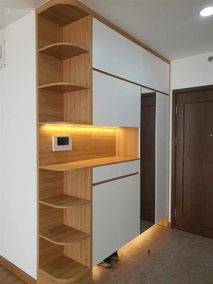Bể bank cắt lỗ căn 135m2 3n3wc tầng trung view đẹp sẵn sổ đỏ giao dịch đc luôn giá 60tr/m2 cực rẻ