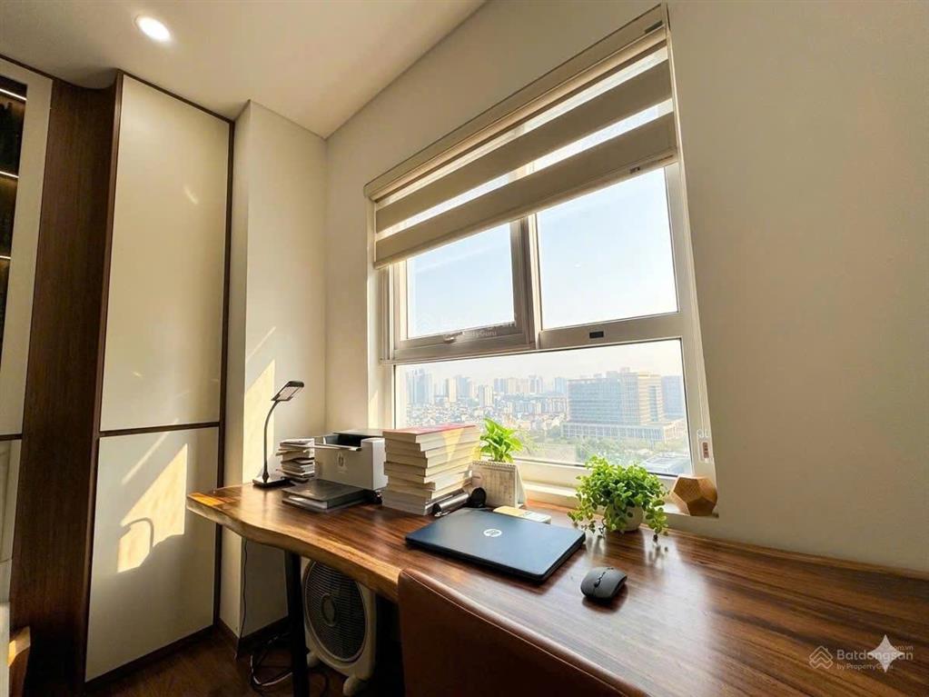 Nhà đẹp 142m2 3n3wc nội thất như ảnh view bắn pháo hoa cực giá trị sẵn sổ và slot ô tô giá 11 tỉ
