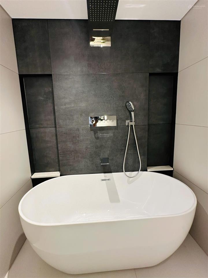 (giảm sâu 1 tỉ) royal city, 9,4 tỷ vnd, 98,1 m2 2n2wc view đẹp hàng hiếm,giá cực tốt 9,4 tỉ có tl