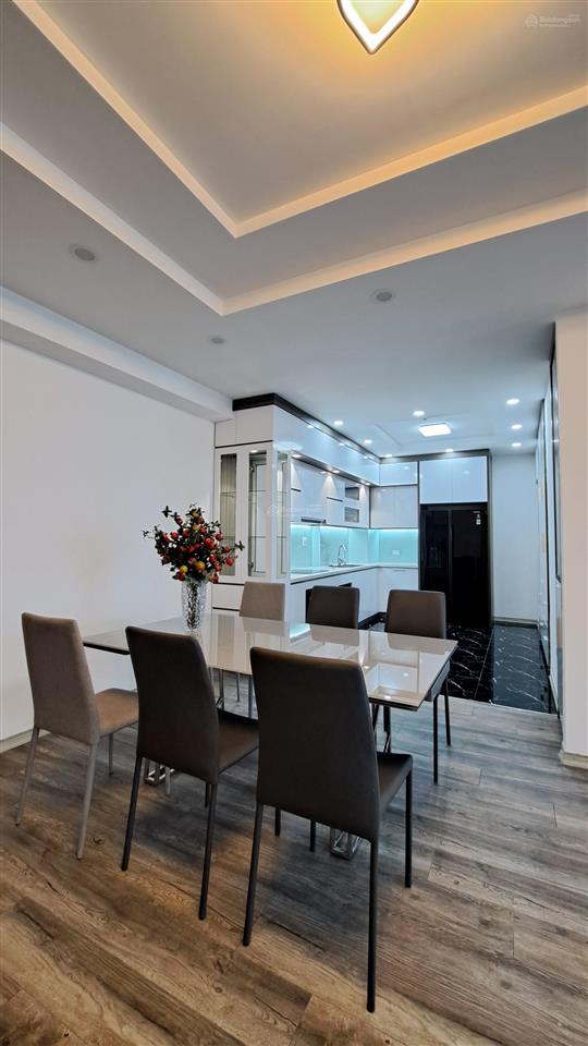 Bán chung cư sông đà 7, đường tú mỡ, cầu giấy, hn 4 phòng ngủ 135 m2 nhà đẹp full nội thất