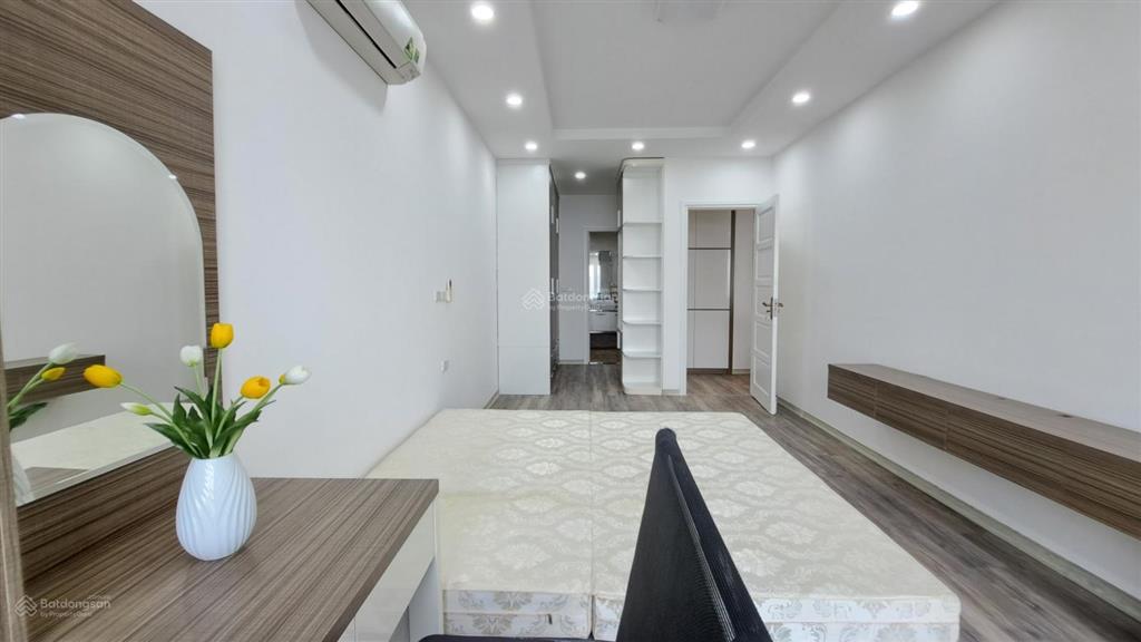 Bán chung cư sông đà 7, đường tú mỡ, cầu giấy, hn 4 phòng ngủ 135 m2 nhà đẹp full nội thất