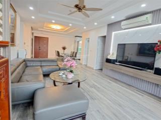 Bán căn hộ 135m2, 11,9 tỷ chung cư sông đà 7, đường tú mỡ, cầu giấy, hn 4 phòng ngủ nhà đẹp full đồ