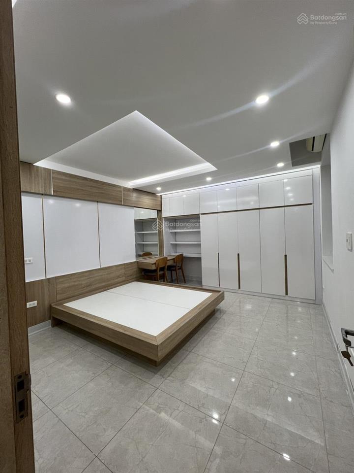 Bán chung cư đường dương đình nghệ, cầu giấy, hà nội, 100m2, 3 phòng ngủ 6,7 tỷ