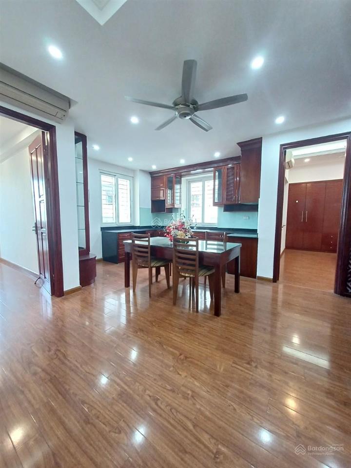 Bán chung cư đường dương đình nghệ, yên hòa, cầu giấy 3pn, 2wc, 100m2 giá 6,4 tỷ vnd