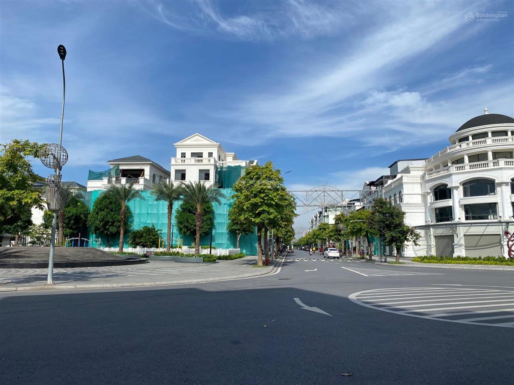 Cần tiền bán gấp căn rẻ nhất dự án, 120m2, chỉ 8.9 tỷ, 2 mặt thoáng, thuận tiện kinh doanh