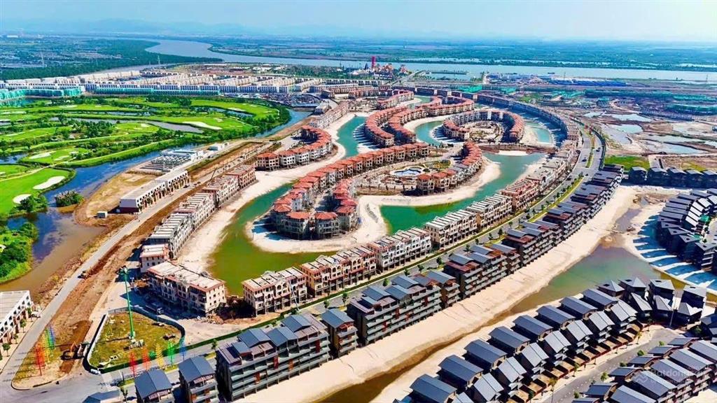 Căn biệt thự song lập rẻ nhất vin vũ yên, 215m2, chỉ 14 tỷ, 65 triệu/m2, mua là lãi, cực hiếm
