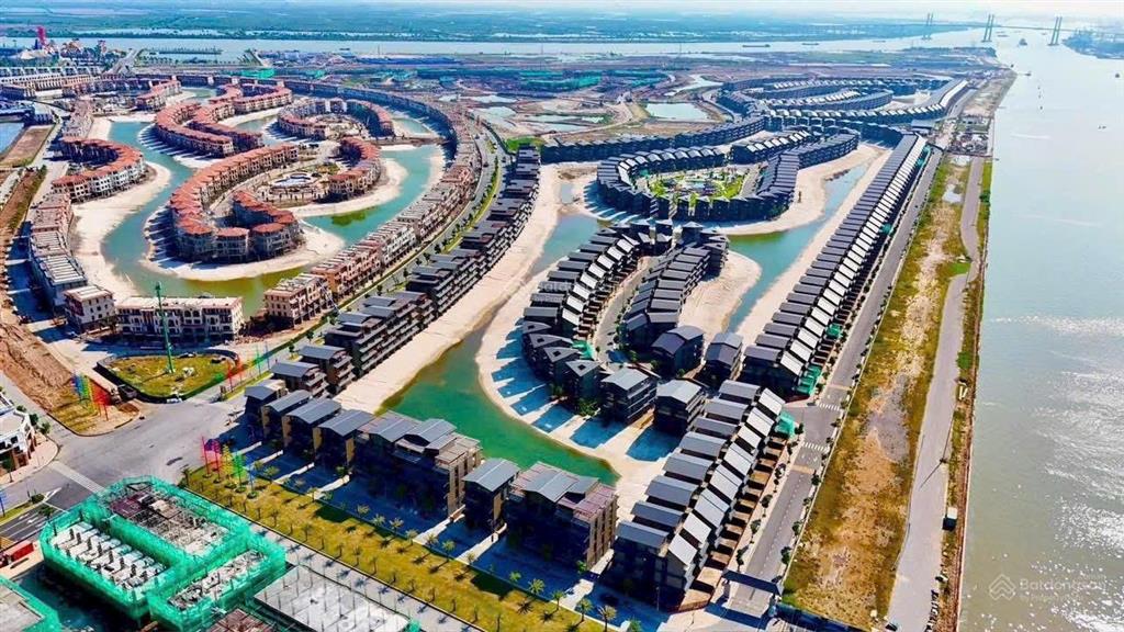 Căn biệt thự song lập rẻ nhất vin vũ yên, 215m2, chỉ 14 tỷ, mua là lãi, cực hiếm