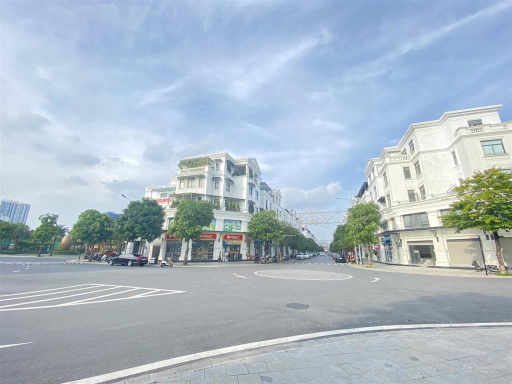 Bán căn góc giá tham khảo tốt trong khu vực, 238m2, chỉ 16.5 tỷ, view công viên, cực thoáng