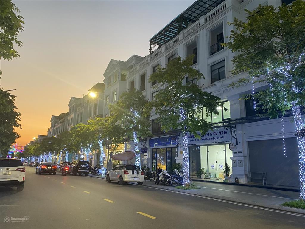 Quỹ căn rẻ đẹp mới nhất dự án, mặt đường trục chính, 105m2, chỉ 8.8 tỷ, view công viên, cực hiếm