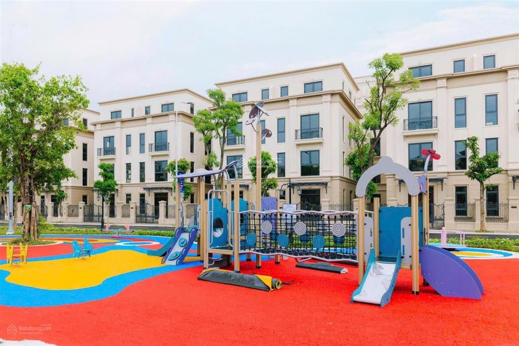 Chính chủ bán căn liền kề vinhomes cổ loa, 75m², sổ đỏ lâu dài, giá chỉ 17,5 tỷ