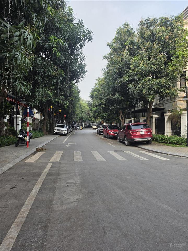 Bán nhà mặt phố kđt sài đồng, long biên  222m2  mặt tiền 16m hiếm  kinh doanh giá rẻ nhất khu