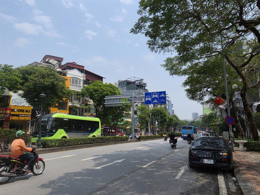 Bán đất mặt phố nguyễn văn cừ long biên 957m2 mt 59m hiếm  3 mặt thoáng  có gpxd  giá chỉ 86 tỷ