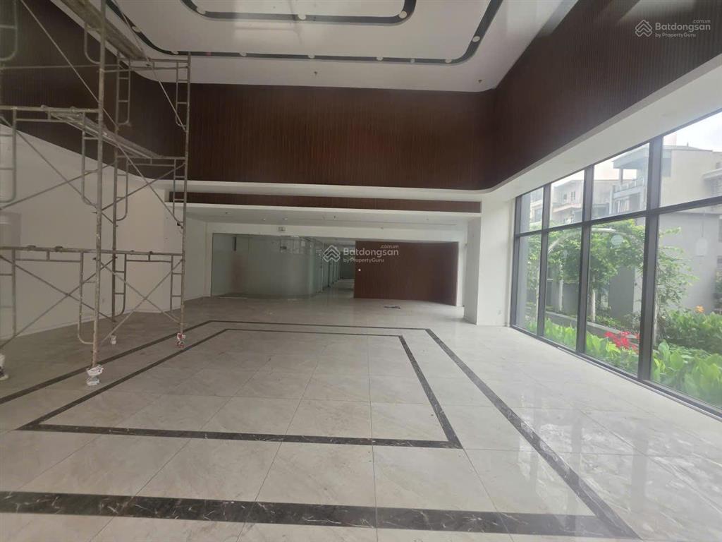 Bán shop chân đế t2lô góc 2 mặt tiền  vị trí vàng  dòng tiền khủng  sổ đỏ lâu dài  chỉ 6.18 tỷ