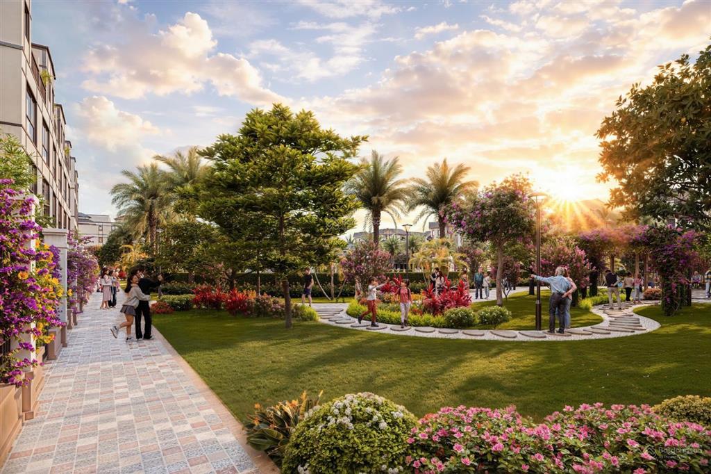 Bán shophouse 2 mặt tiền vinhomes pearl bay nha trang view công viên, hồ bơi trục trần phú 33m