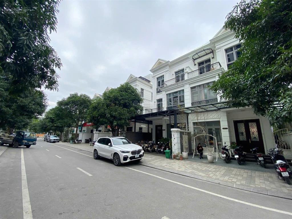 Bán biệt thự nguyệt quế  vinhomes riverside  lô góc 3 mt  kinh doanh đỉnh  176m²  chỉ 54 tỷ