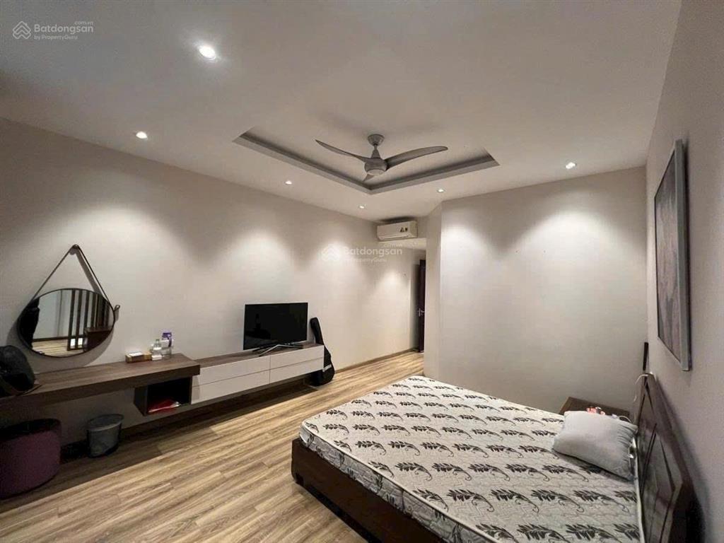 Bán biệt thự nguyệt quế  vinhomes riverside  lô góc 3 mt  kinh doanh đỉnh  176m²  chỉ 54 tỷ