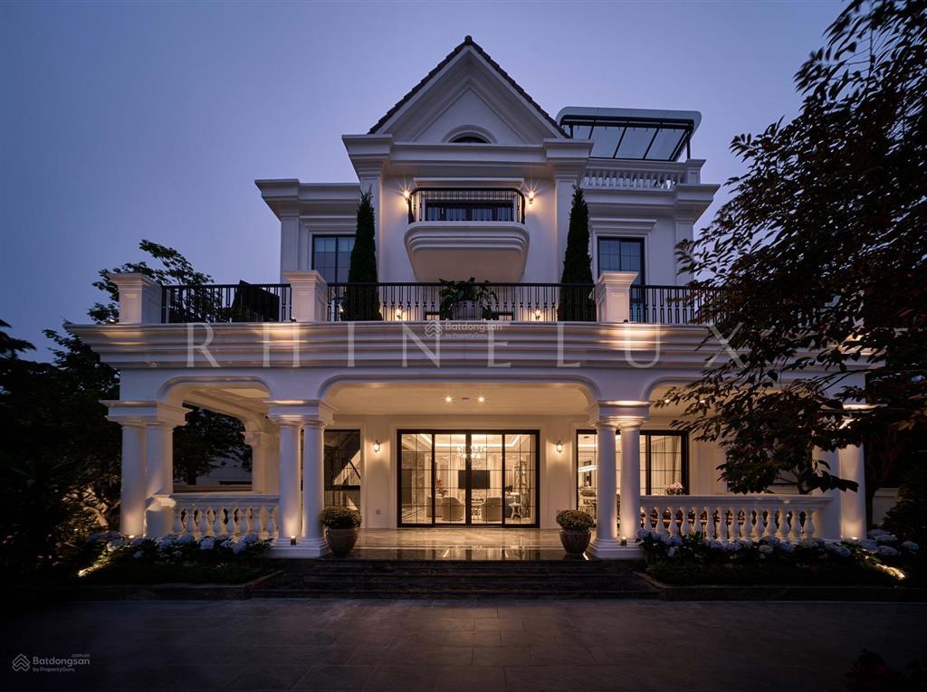 Bán biệt thự đơn lập hoa sữa vinhomes riverside  405m²  2 mặt view vườn hoa & sông  hàng hiếm
