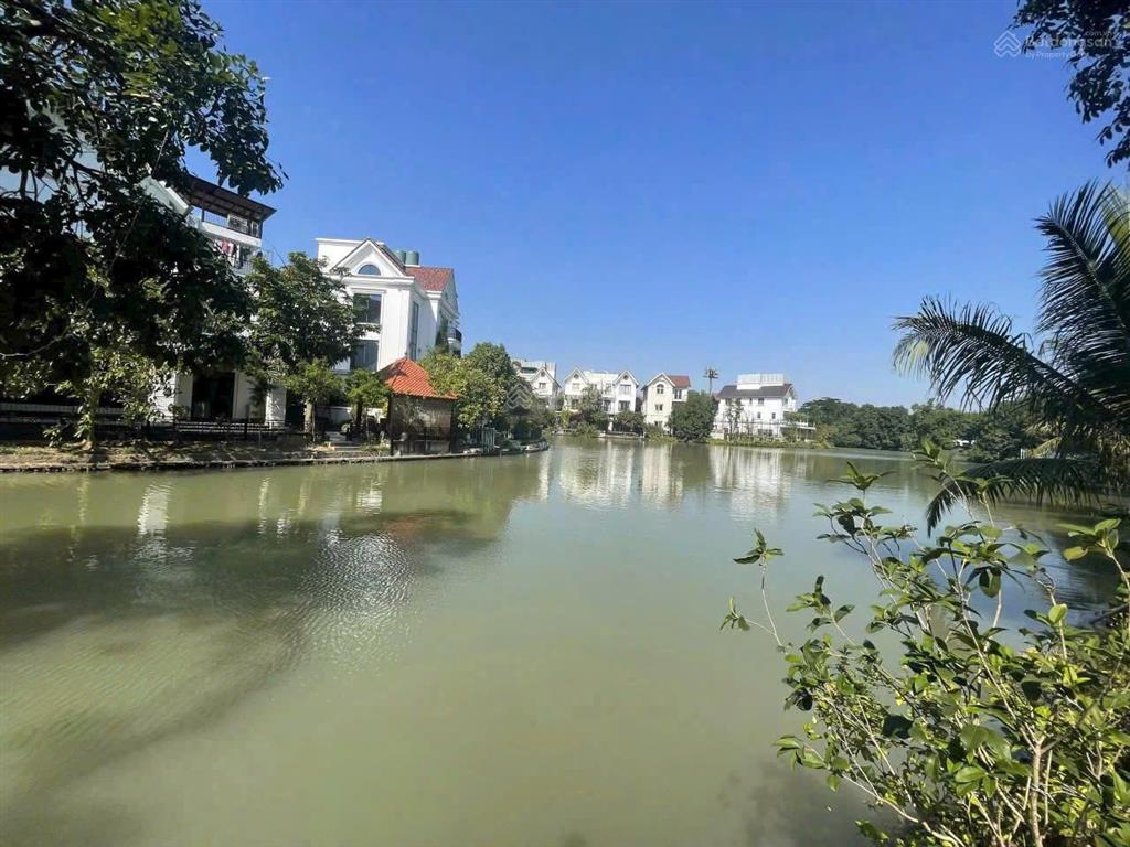 Bán biệt thự đơn lập hoa sữa vinhomes riverside  405m²  2 mặt view vườn hoa & sông  hàng hiếm