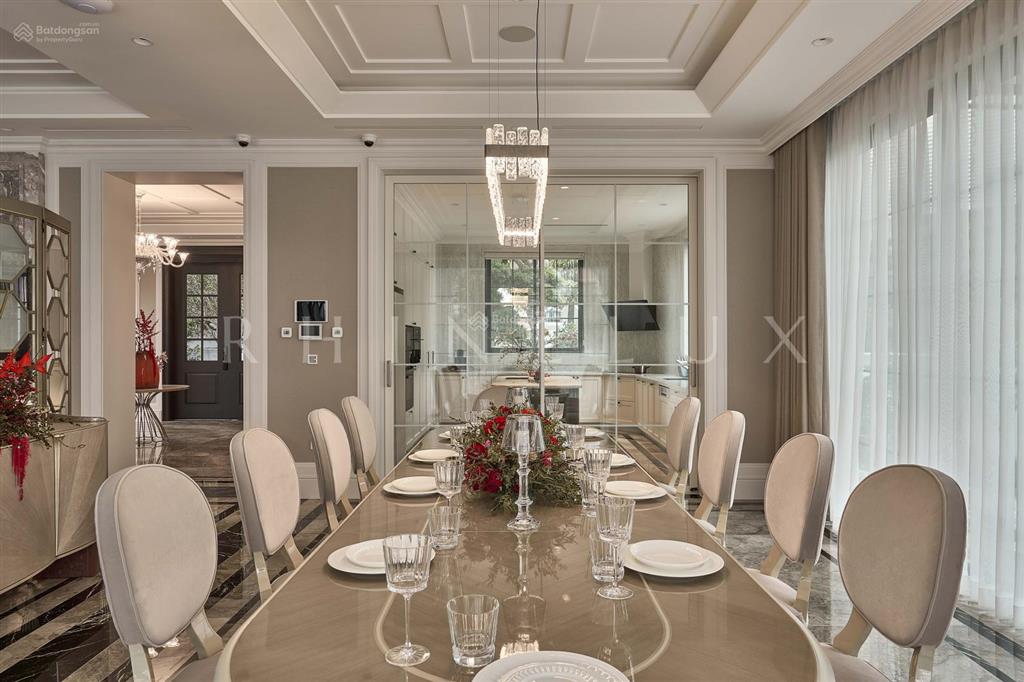 Bán biệt thự đơn lập hoa sữa vinhomes riverside  405m²  2 mặt view vườn hoa & sông  hàng hiếm