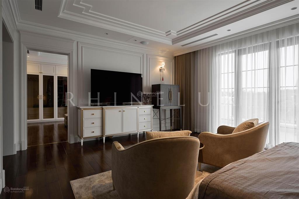 Bán biệt thự đơn lập hoa sữa vinhomes riverside  405m²  2 mặt view vườn hoa & sông  hàng hiếm
