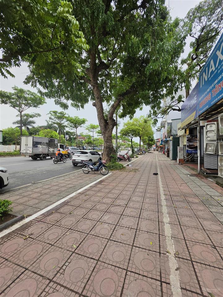 Bán nhà mặt phố ngô gia tự, long biên  lô góc  65,2m²  vỉa hè 8m kinh doanh tốt  chỉ 16,6 tỷ