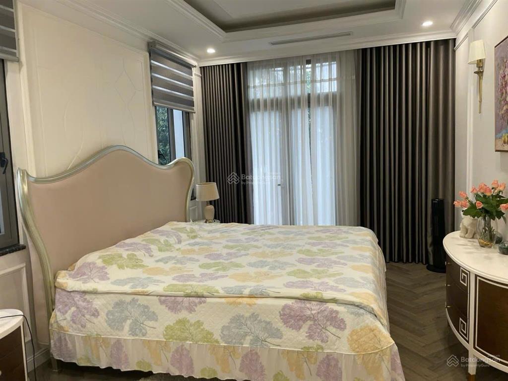 Bán biệt thự song lập khu tulip  vinhomes riverside harmony  view hồ 12.5ha  nội thất sang trọng