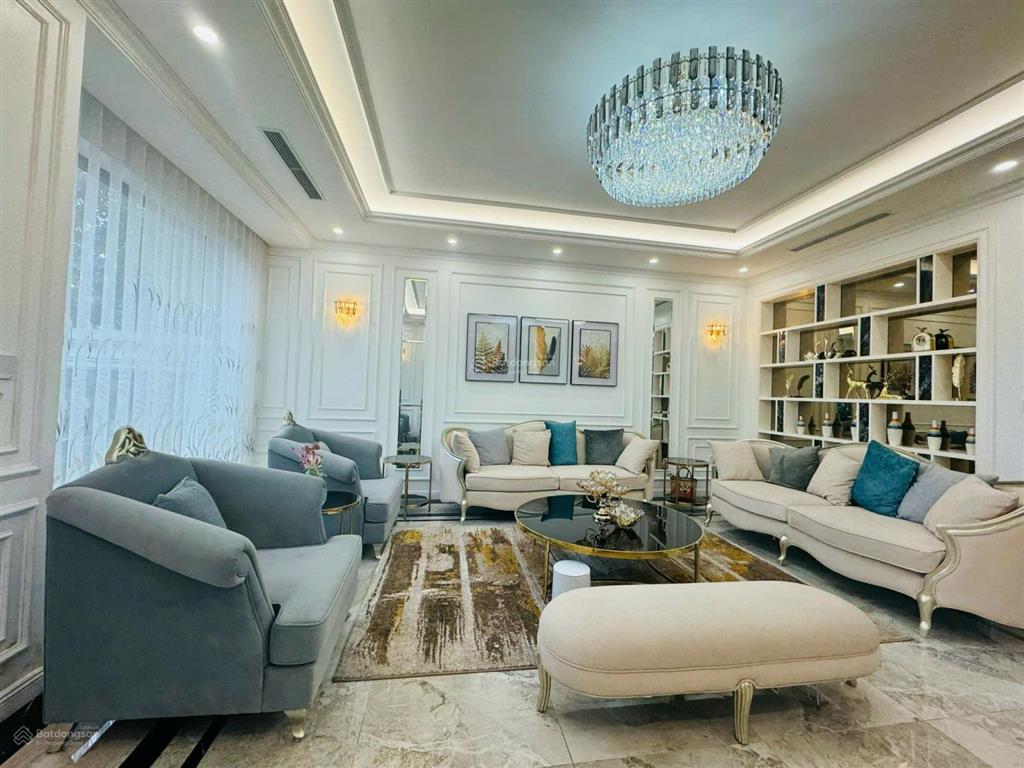 Bán biệt thự song lập khu tulip  vinhomes riverside harmony  view hồ 12.5ha  nội thất sang trọng