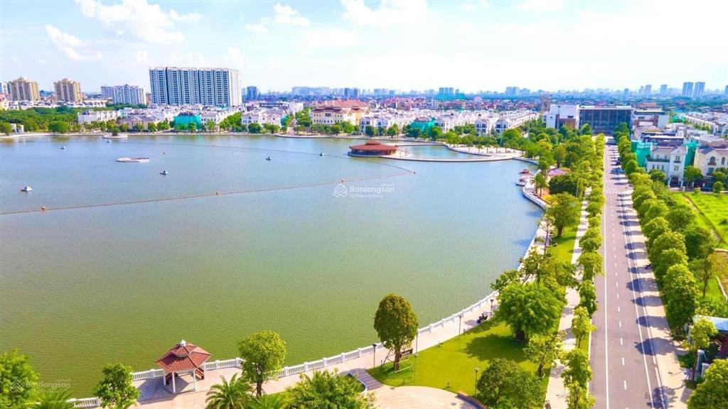 Bán biệt thự song lập hoa sữa 215m2 vinhomes riverside | view sông | 3 mặt thoáng | thang máy