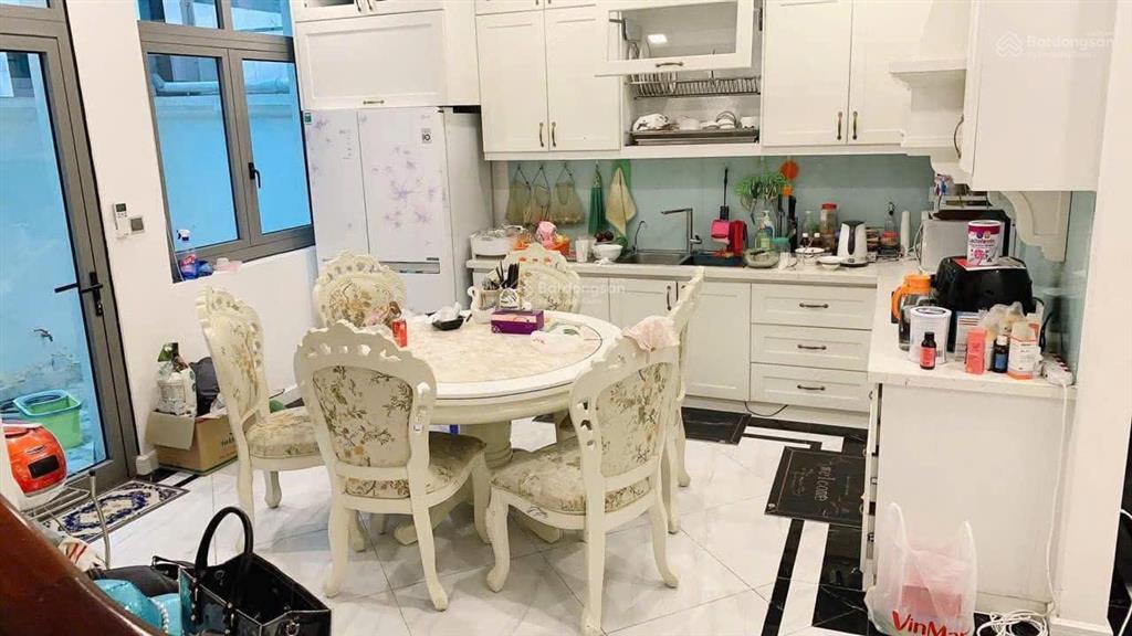 Chính chủ bán biệt thự liền kề nguyệt quế 2x  vinhomes riverside harmony 90m2  giá rẻ chỉ 3x tỷ