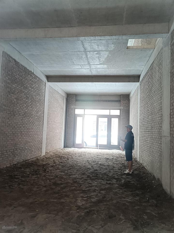 Chính chủ cần bán gấp liền kề thiên nga  pk tinh hoa  vin cổ loa, 80m2, 5 tầng chỉ 18 tỷ