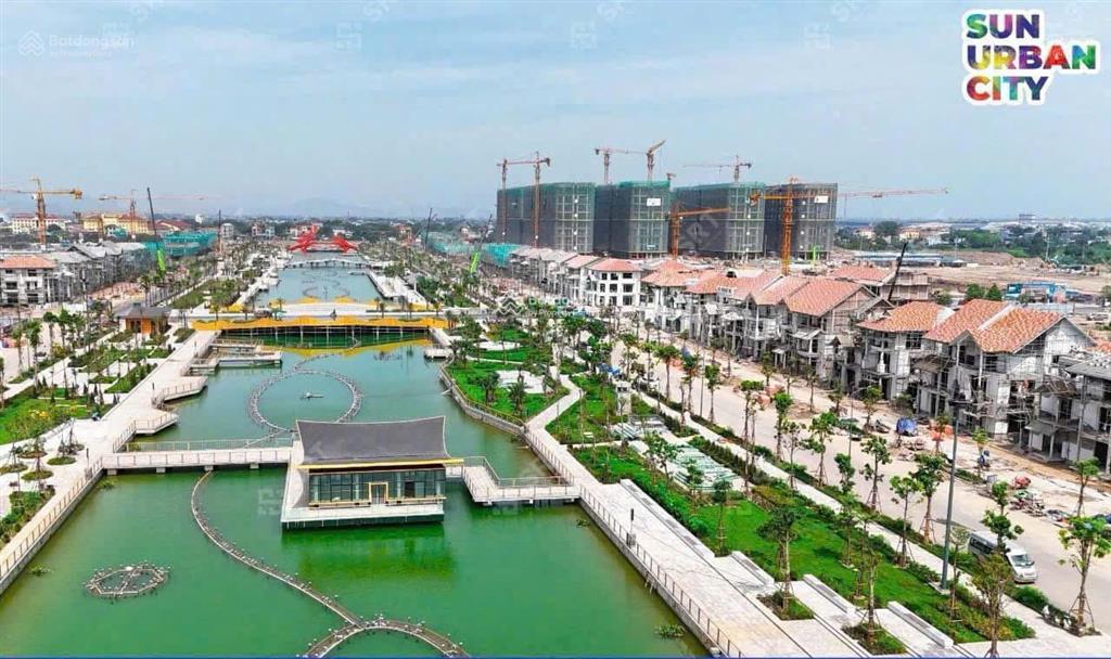 Căn liền kề gần công viên sun world, full giá chỉ 4,5 tỷ. có htls 0% trong 36 tháng
