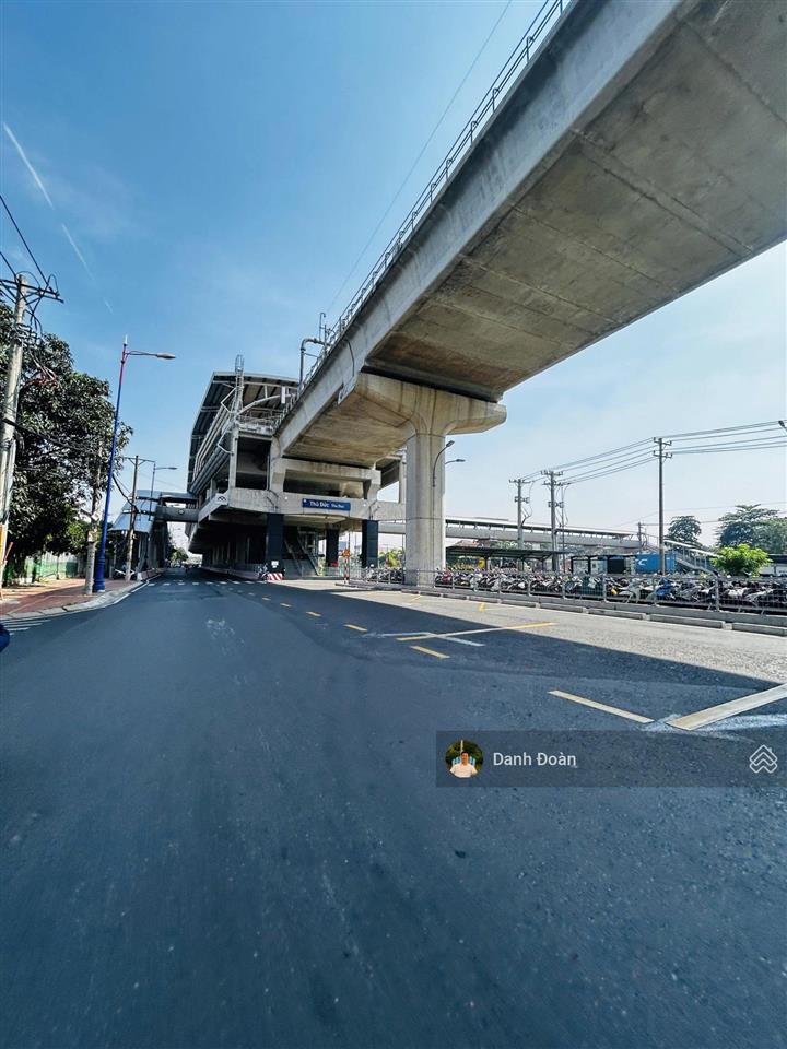 Có 1 không 2 nhà gpxd xây 1 hầm 6 tầng|8.2x25 mt hồ bá phấn|cách ga metro 300m|giá siêu tốt đầu tư