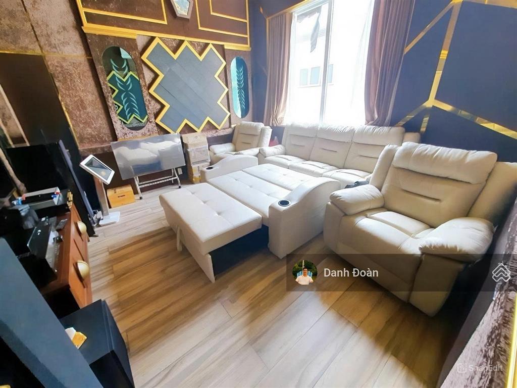 Sẳn dòng tiền 200tr/tháng chdv 5 tầng 51 phòng  thang máy|10x27|vị trí trung tâm tiện ích quận 2