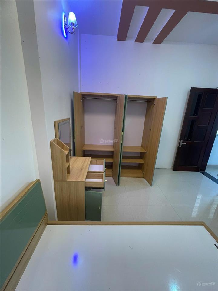 Cho thuê phòng trọ (3.8tr/tháng) full nội thất cao cấp  ngay lê văn việt