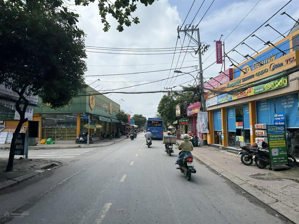 Cho thuê mt nhà trục chính kdc đặng gia phát  2pn 3wc  2 tầng sân thượng  vừa ở & kinh doanh