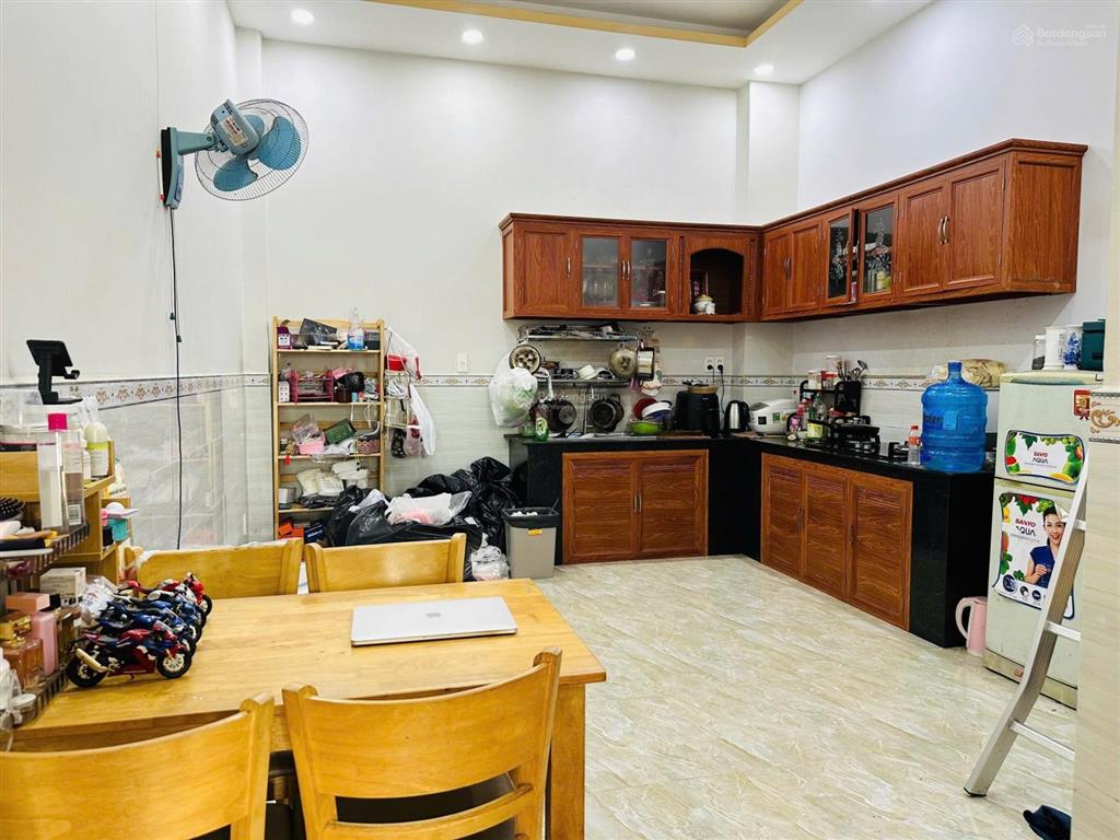 Cho thuê mt nhà trục chính kdc đặng gia phát  2pn 3wc  2 tầng sân thượng  vừa ở & kinh doanh