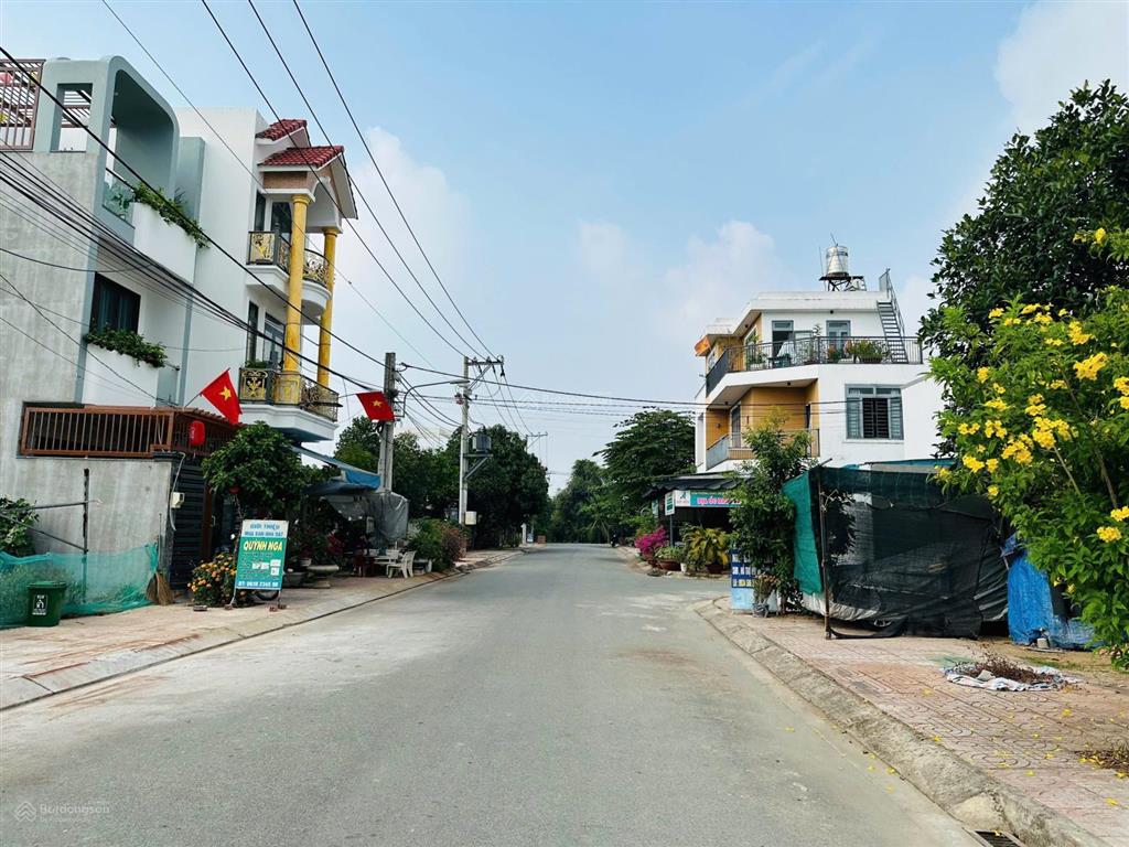 Cho thuê mt nhà trục chính kdc đặng gia phát  2pn 3wc  2 tầng sân thượng  vừa ở & kinh doanh