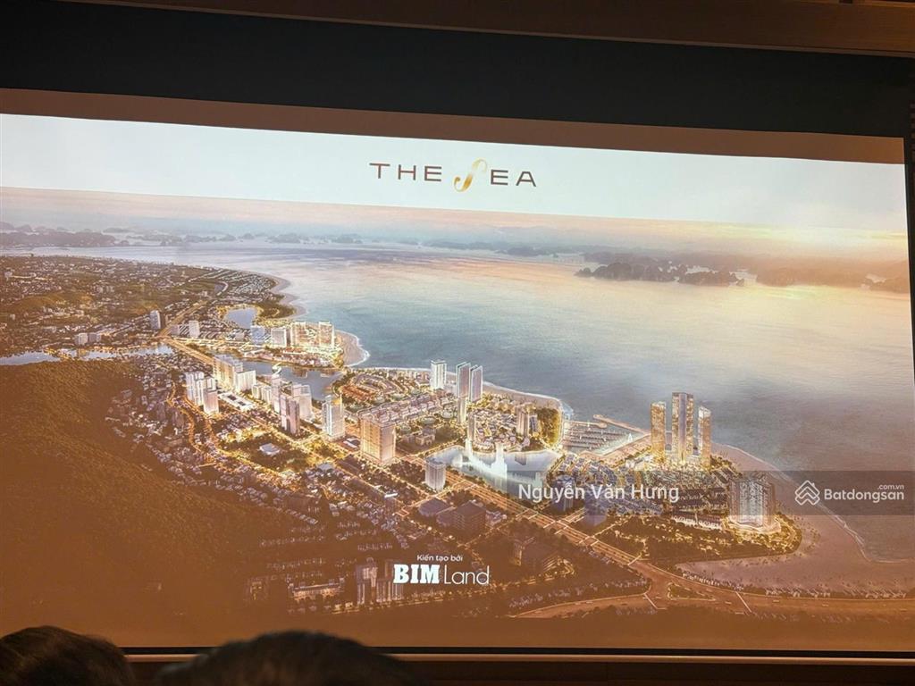 Em hưng có căn 3pn view trực diện vịnh hạ long d.a the sea hl giá full 9,172 tỷ suất đầu tư 2.7 tỷ