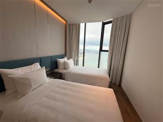 Chính chủ bán căn hộ alacarte hạ long  căn 2pn tầng cao view biển tòa b  nhà mới  full đồ