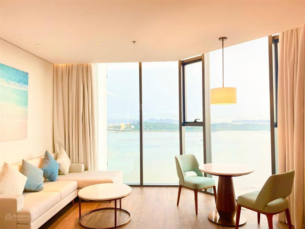Bán căn studio full nội thất tòa b alacarte hạ long  tầng trung view pháo hoa  sẵn sổ đỏ