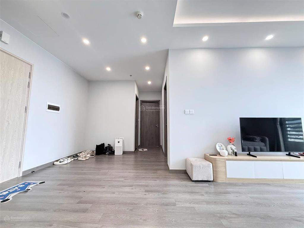 Bán gấp căn chung cư 2pn tòa a the ruby hạ long  đã hoàn thiện nội thất  view biển mặt ngoài