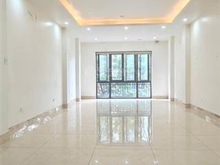 Cho thuê văn phòng tầng 2, mặt phố lạc trung, 55m2, giá 9 triệu, full nội thất