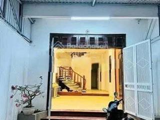 Cho thuê nhà ngõ 299 hoàng mai, 93m x3 tầng, 16,5 triệu/th, 5 ngủ, ô tô vào nhà