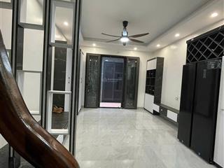 Cho thuê nhà mặt ngõ an sơn, minh khai, 40m x 4 tầng, 10,5 triệu, 3 ngủ, full nội thất, kinh doanh.