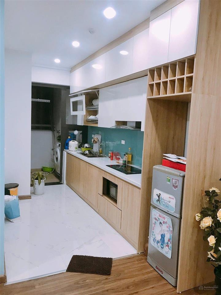Cho thuê chcc k35 tân mai, 90m, 14 triệu/th, 3 ngủ, 2 wc, full nội thất, nhà mới, thoáng