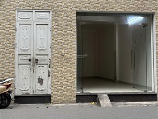 Cho thuê nhà yên lạc, 34mx5 tầng, 13 triệu/th, 3 ngủ, đường 6m, ô tô, kinh doanh đỉnh.