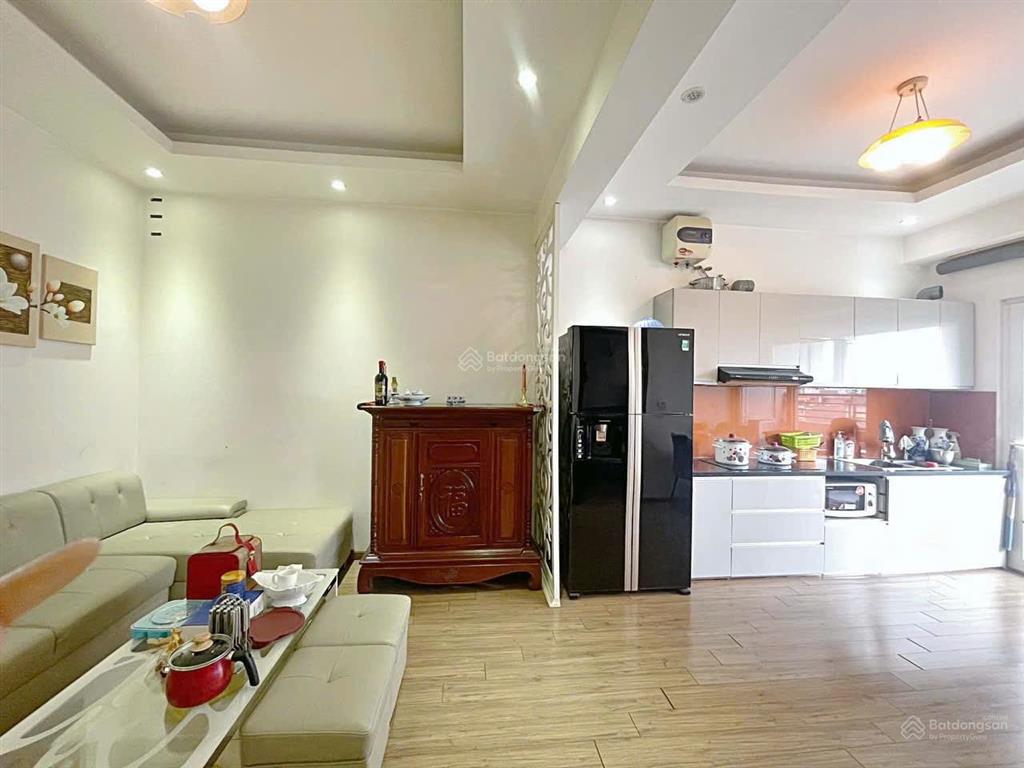 Cho thuê cc nam đô trương định 104m, 13 triệu/th, 3 ngủ,2 wc, căn góc, nhà mới, full nội thất.